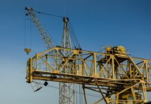 Jak zrobić lifting twarzy w domu?